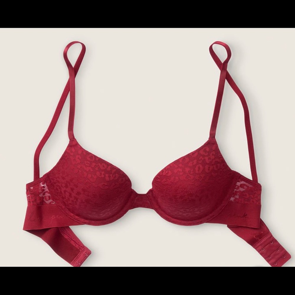 PINK
Wear Everywhere Push-Up Bra NWT’s 38DD